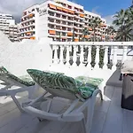 Detached 3-story Home, Seafront And * بلايا ذي لاس أميريكاس